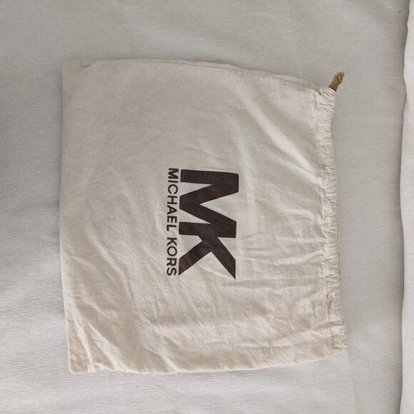 Michael Kors Brown Leather Doctors Satchel with Duster - Picture 5 of 10